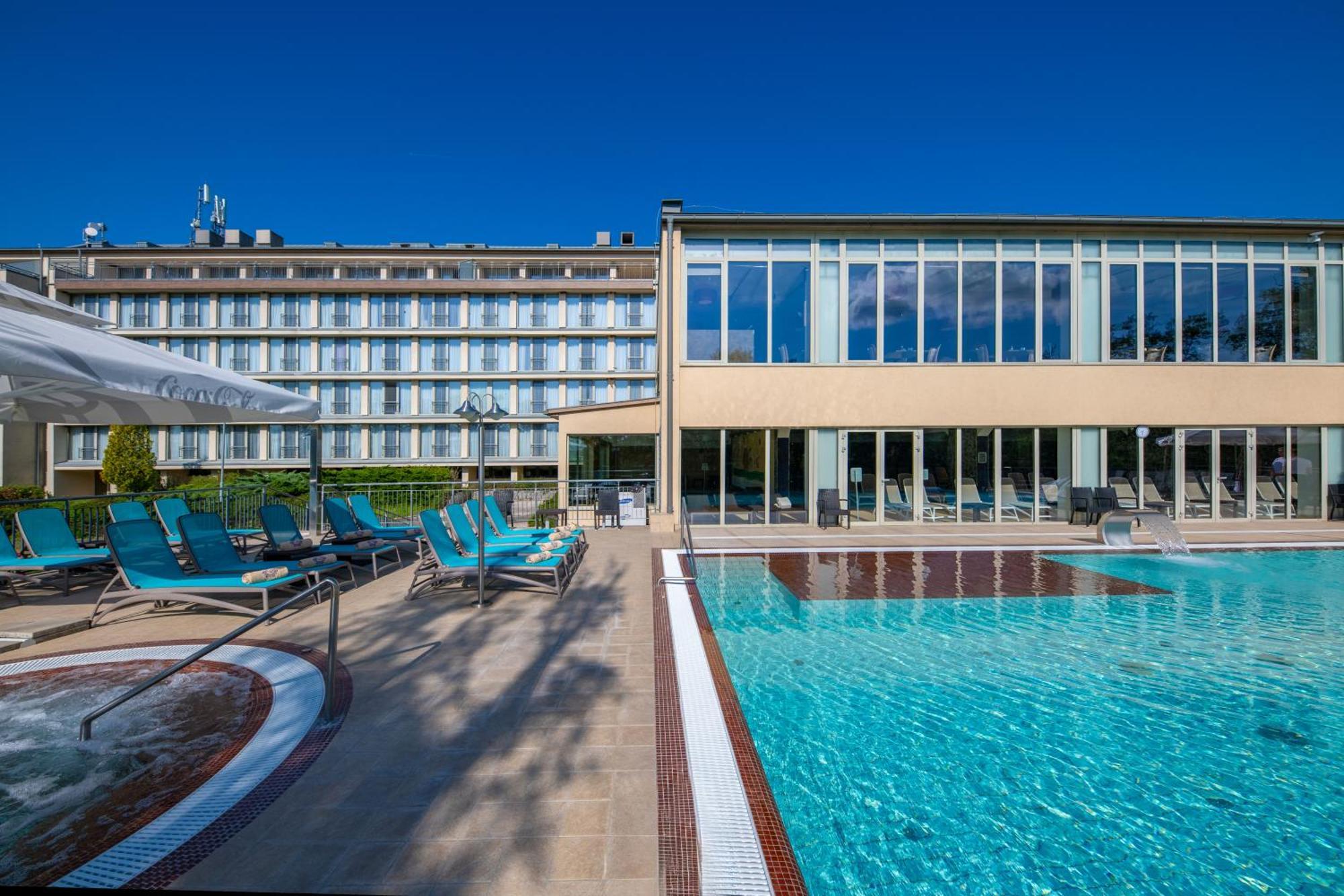 Lifestyle Hotel Matra Mátraháza エクステリア 写真